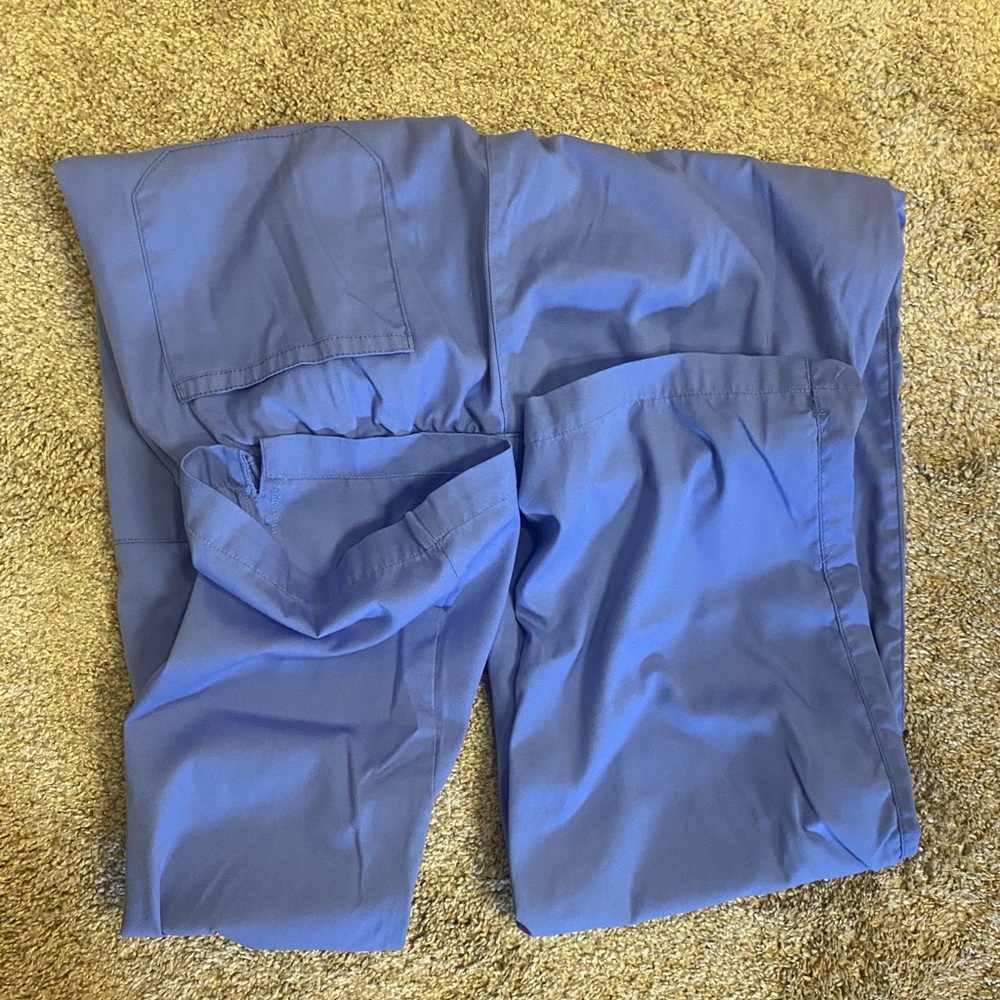 Scrub Sets - Picture 5 of 7
